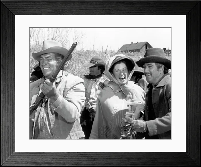 Framed Print : Photo of Dean Martin
