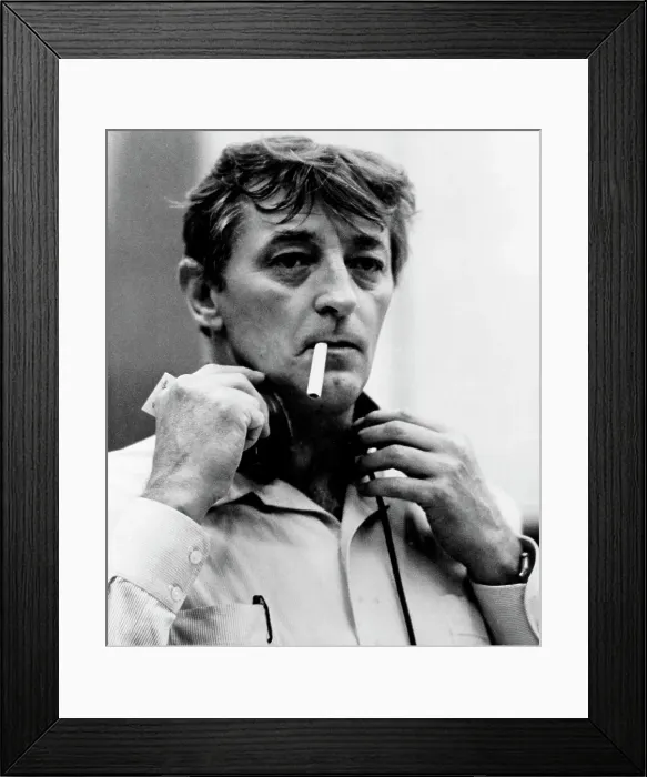 Framed Print : Photo of Robert Mitchum Framed Print : Photo of Robert Mitchum