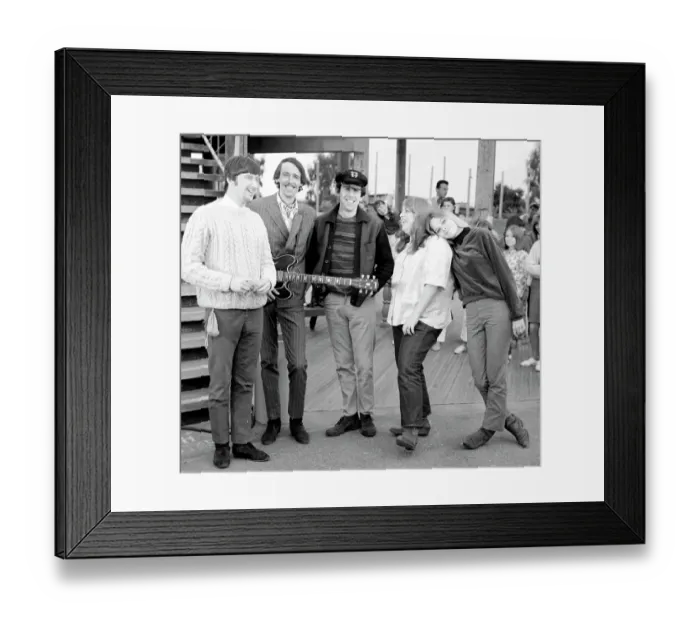 Framed Print : Photo of The Mamas And The Papas Framed Print : Photo of The Mamas And The Papas