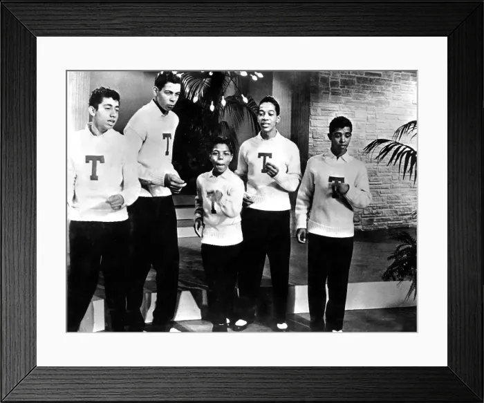 Framed Print : Photo of Frankie Lymon and Teenagers Framed Print : Photo of Frankie Lymon and Teenagers