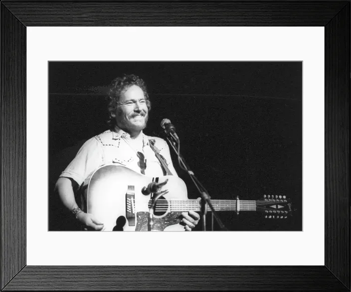 Framed Print : Gordon Lightfoot Performing Framed Print : Gordon Lightfoot Performing