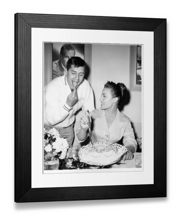 Framed Print : Photo of Jerry Lewis Framed Print : Photo of Jerry Lewis