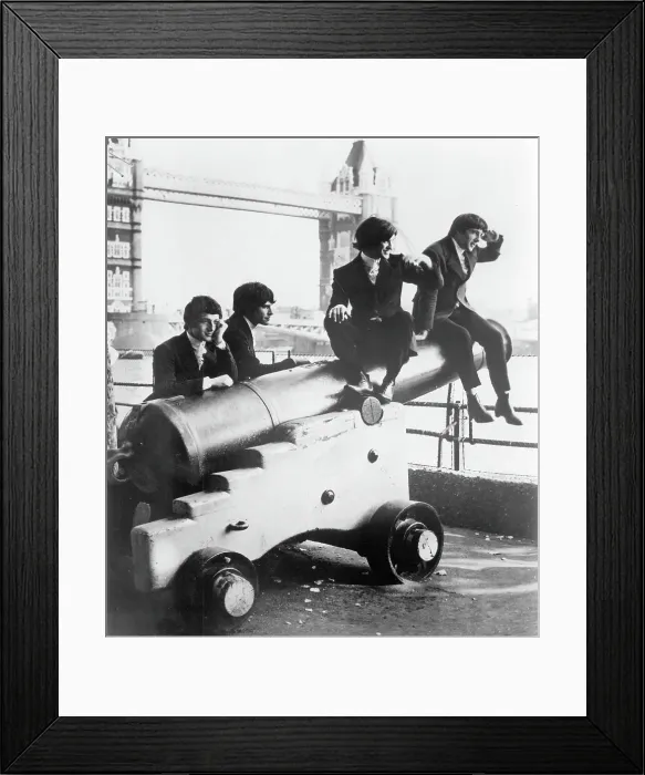 Framed Print : Photo of Kinks Framed Print : Photo of Kinks