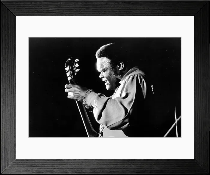 Framed Print : Photo of Freddie King Framed Print : Photo of Freddie King