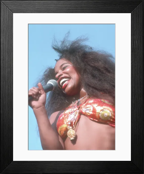 Framed Print : Photo of Chaka Khan Framed Print : Photo of Chaka Khan