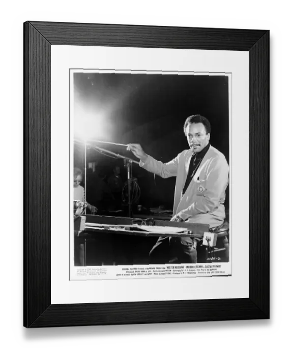 Framed Print : Photo of Quincy Jones Framed Print : Photo of Quincy Jones