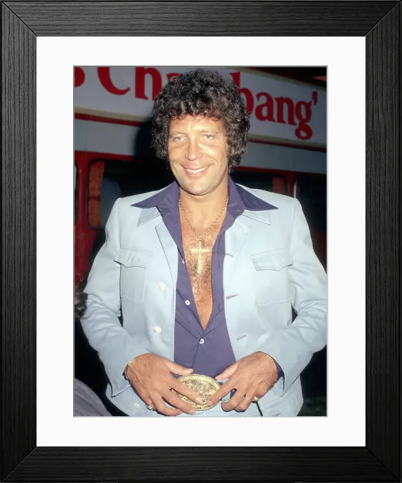 Framed Print : Photo of Tom Jones Framed Print : Photo of Tom Jones