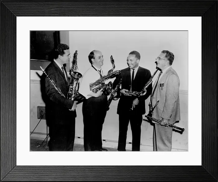 Framed Print : Photo of Quincy Jones Framed Print : Photo of Quincy Jones