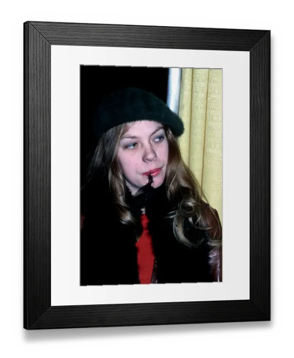 Framed Print : Photo of Ricki Lee Jones Framed Print : Photo of Ricki Lee Jones