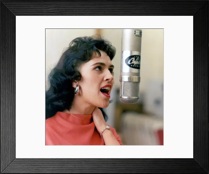 Framed Print : Photo of Wanda Jackson Framed Print : Photo of Wanda Jackson