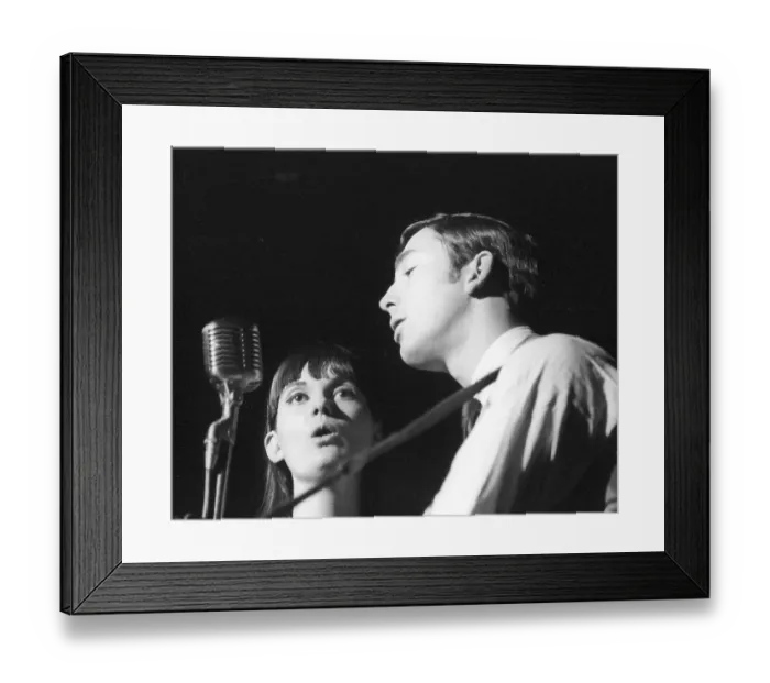 Framed Print : Photo of Ian & Sylvia