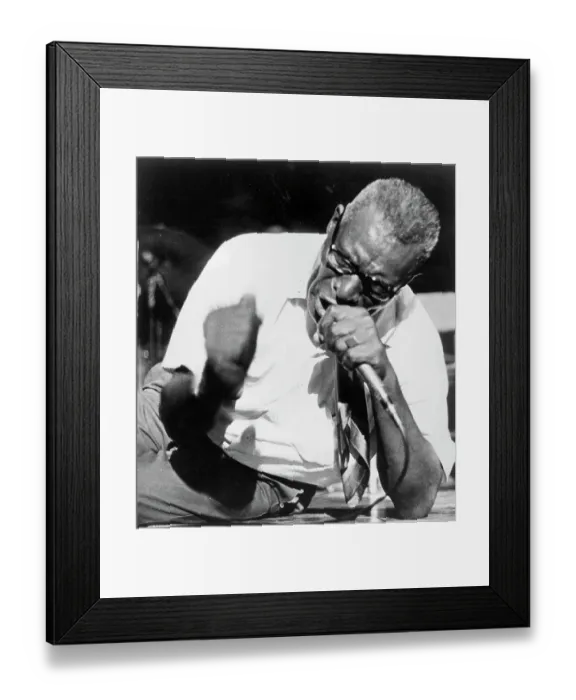 Framed Print : Photo of Howlin Wolf Framed Print : Photo of Howlin Wolf