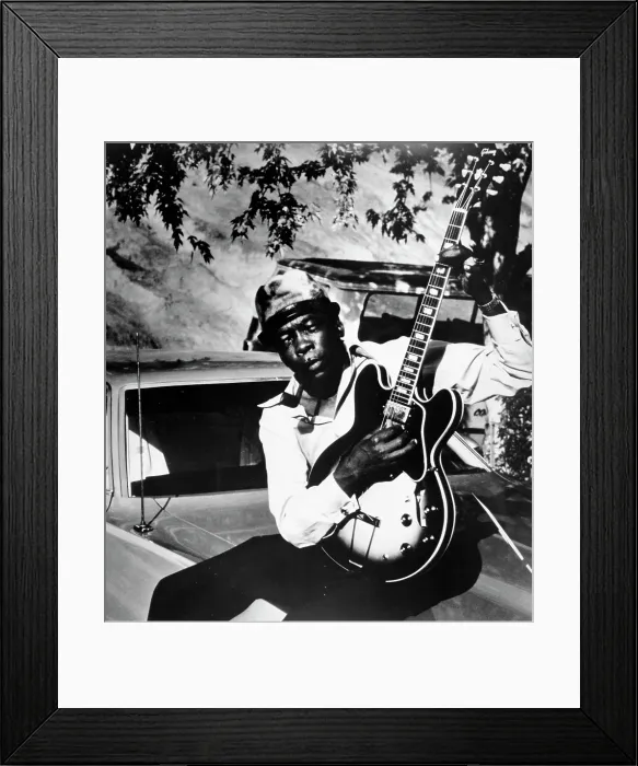Framed Print : Photo of John Lee Hooker Framed Print : Photo of John Lee Hooker