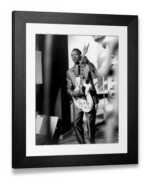 Framed Print : Photo of John Lee Hooker
