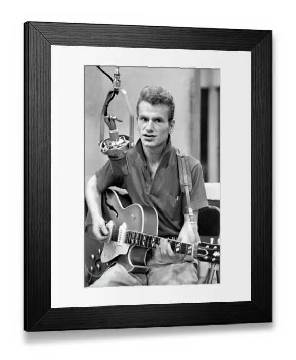 Framed Print : Photo of Ersel Hickey Framed Print : Photo of Ersel Hickey