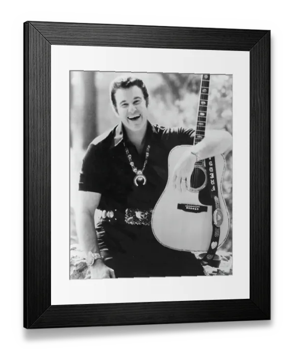 Framed Print : Photo of Freddie Hart Framed Print : Photo of Freddie Hart