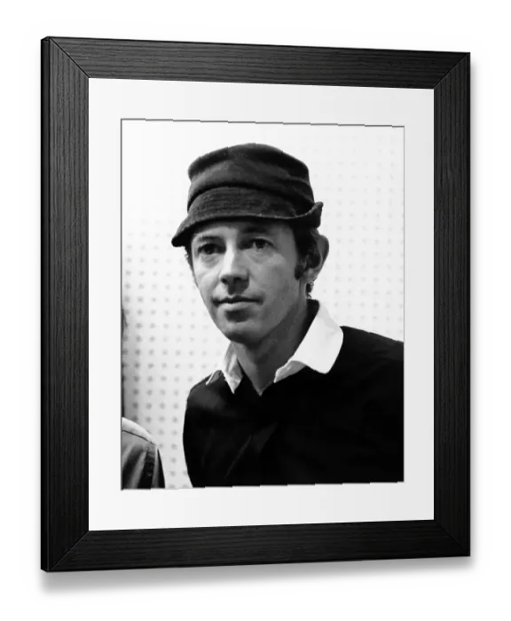 Framed Print : Photo of Noel Harrison Framed Print : Photo of Noel Harrison