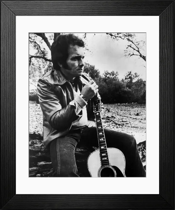 Framed Print : Photo of Merle Haggard Framed Print : Photo of Merle Haggard