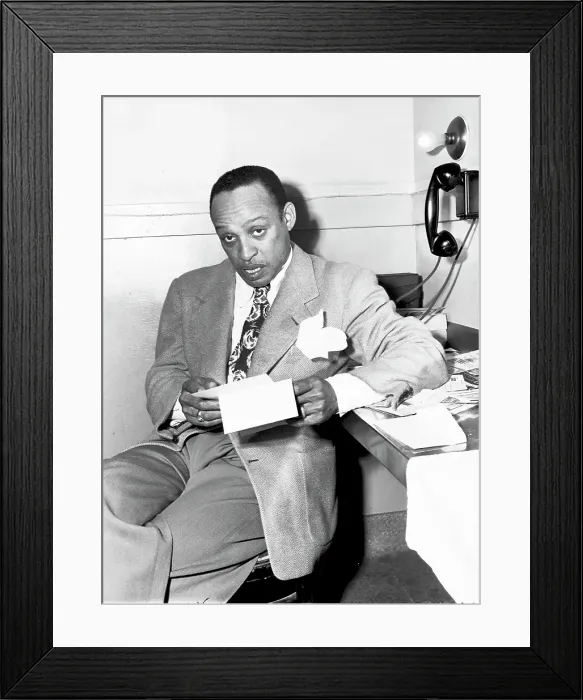 Framed Print : Photo of Lionel Hampton