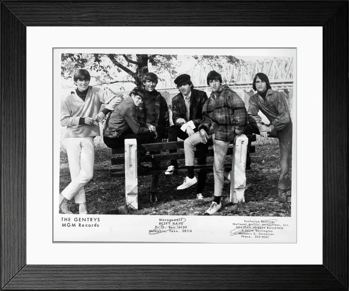 Framed Print : Photo of Gentrys Framed Print : Photo of Gentrys