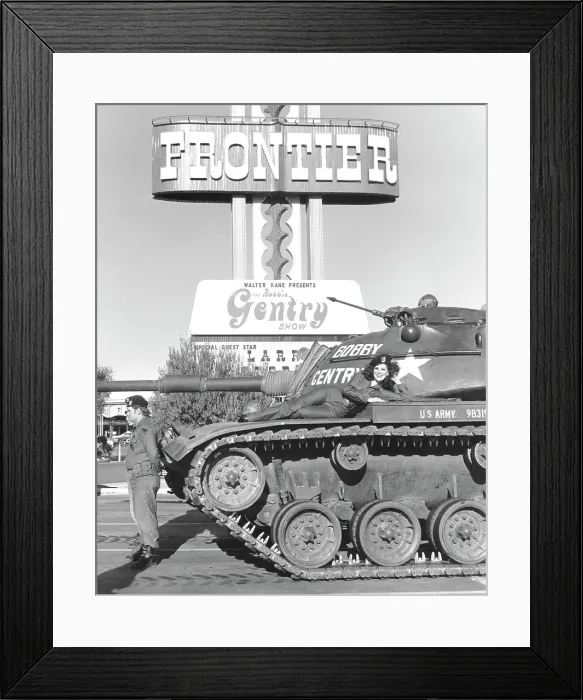 Framed Print : Photo of Bobbie Gentry Framed Print : Photo of Bobbie Gentry