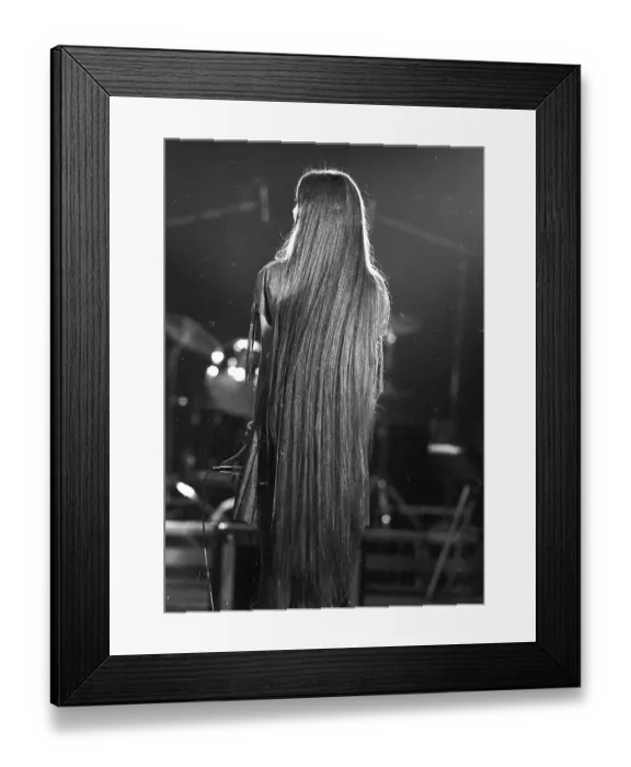 Framed Print : Photo of Crystal Gayle