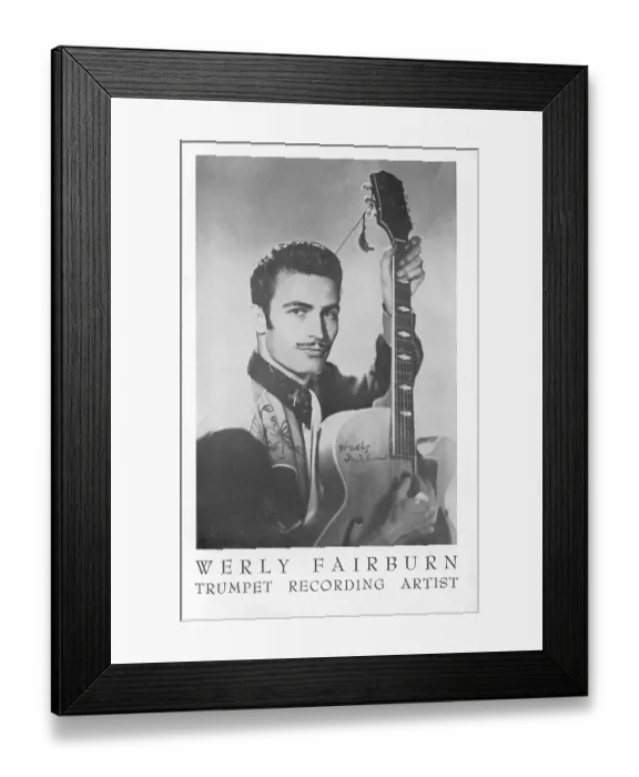 Framed Print : Photo of Werly Fairburn Framed Print : Photo of Werly Fairburn