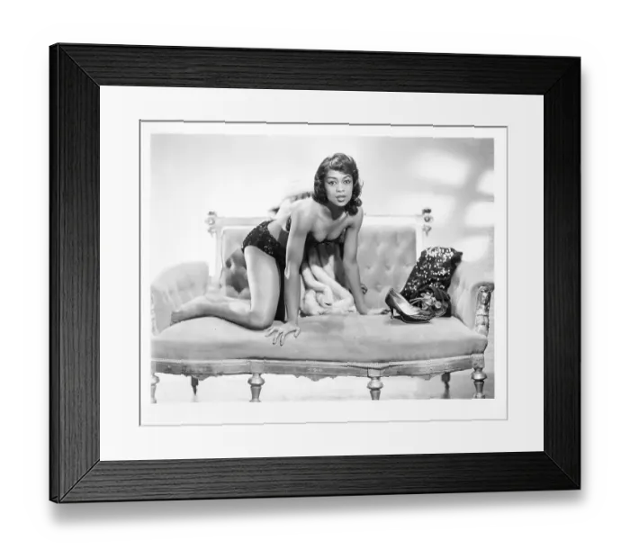 Framed Print : Photo of Lola Falana Framed Print : Photo of Lola Falana
