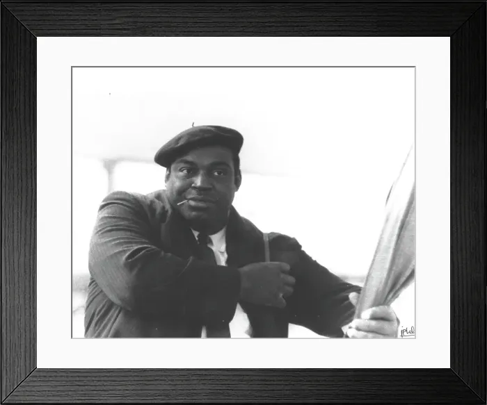 Framed Print : Photo of Willie Dixon Framed Print : Photo of Willie Dixon