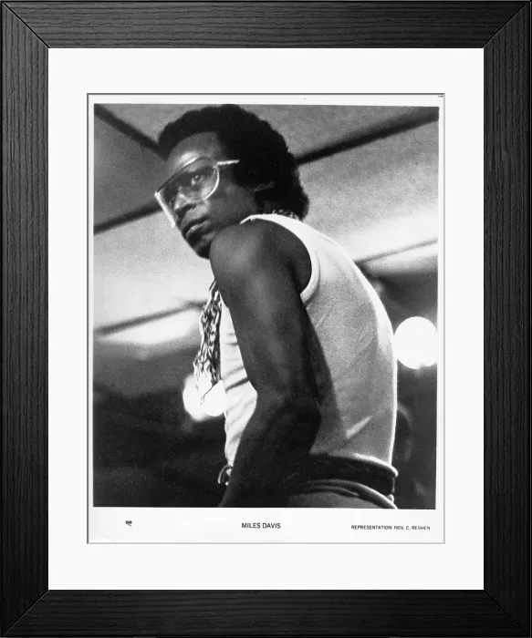 Framed Print : Portrait. CIRCA 1970: Jazz trumpeter Miles Davis poses for a portrait in circa 1970 Framed Print : Portrait. CIRCA 1970: Jazz trumpeter Miles Davis poses for a portrait in circa 1970