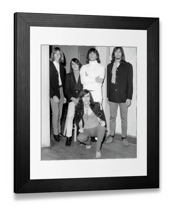Framed Print : Photo of Alice Cooper Framed Print : Photo of Alice Cooper