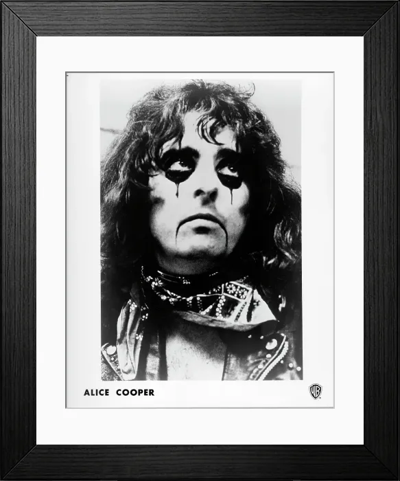 Framed Print : Photo of Alice Cooper Framed Print : Photo of Alice Cooper