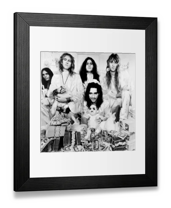 Framed Print : Photo of Alice Cooper Framed Print : Photo of Alice Cooper