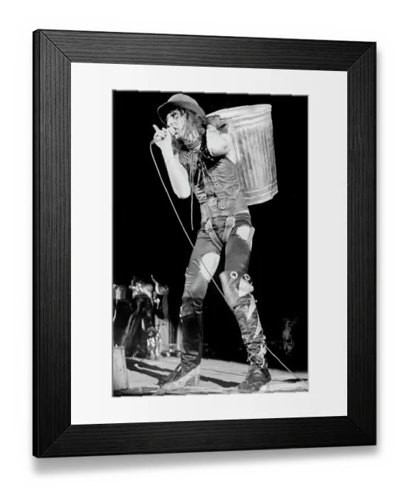 Framed Print : Photo of Alice Cooper Framed Print : Photo of Alice Cooper