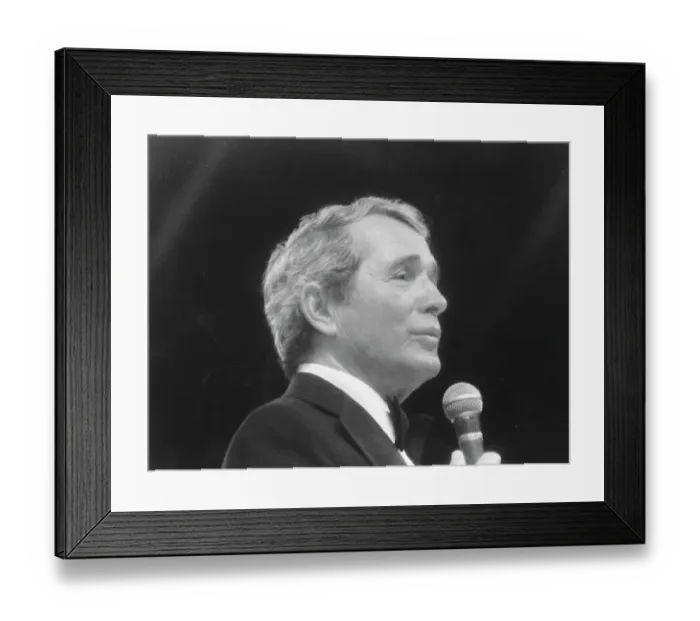 Framed Print : Photo of Perry Como Framed Print : Photo of Perry Como