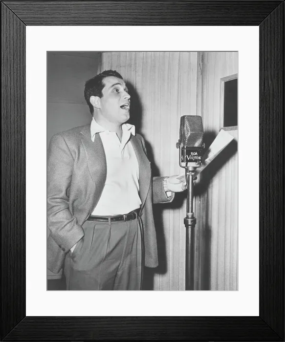 Framed Print : Photo of Perry Como Framed Print : Photo of Perry Como