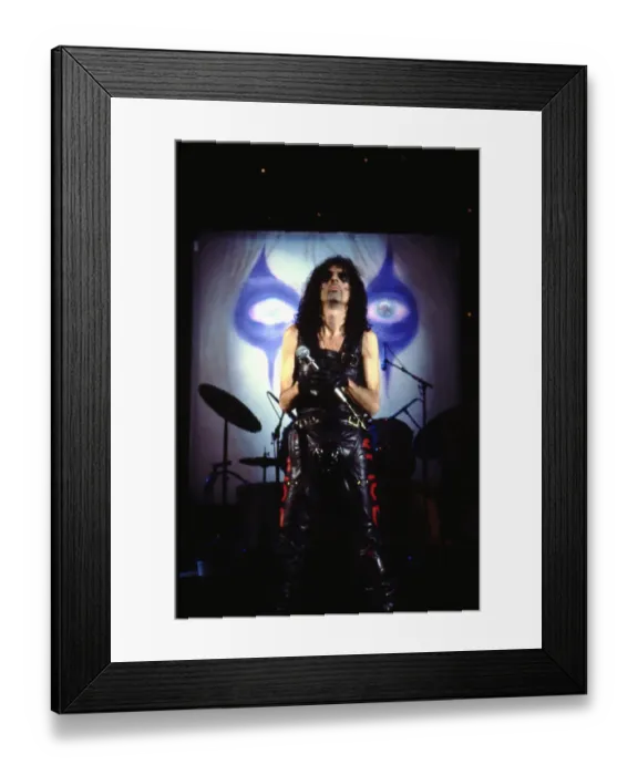 Framed Print : Photo of Alice Cooper Framed Print : Photo of Alice Cooper
