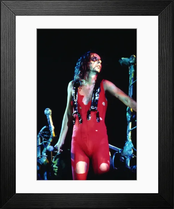 Framed Print : Photo of Alice Cooper Framed Print : Photo of Alice Cooper