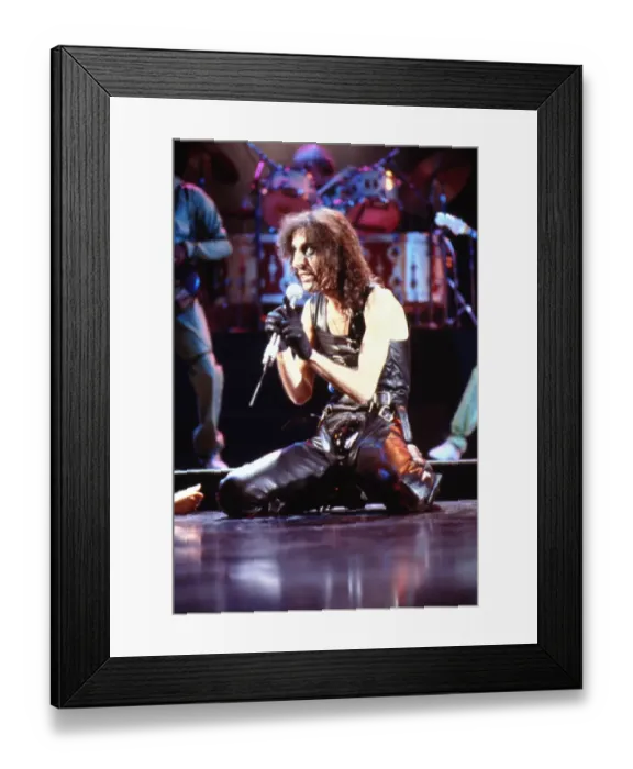 Framed Print : Photo of Alice Cooper Framed Print : Photo of Alice Cooper