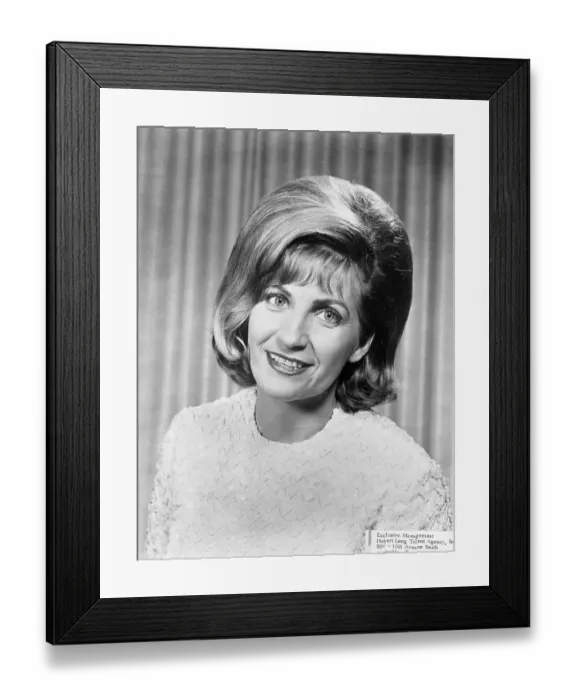 Framed Print : Photo of Skeeter Davis