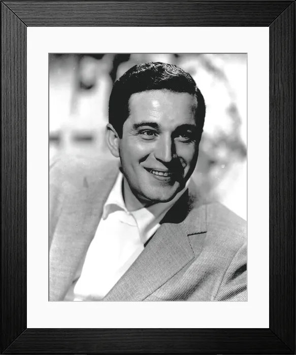 Framed Print : Photo of Perry Como Framed Print : Photo of Perry Como