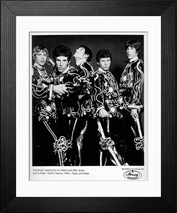 Framed Print : Photo of Blues Magoos