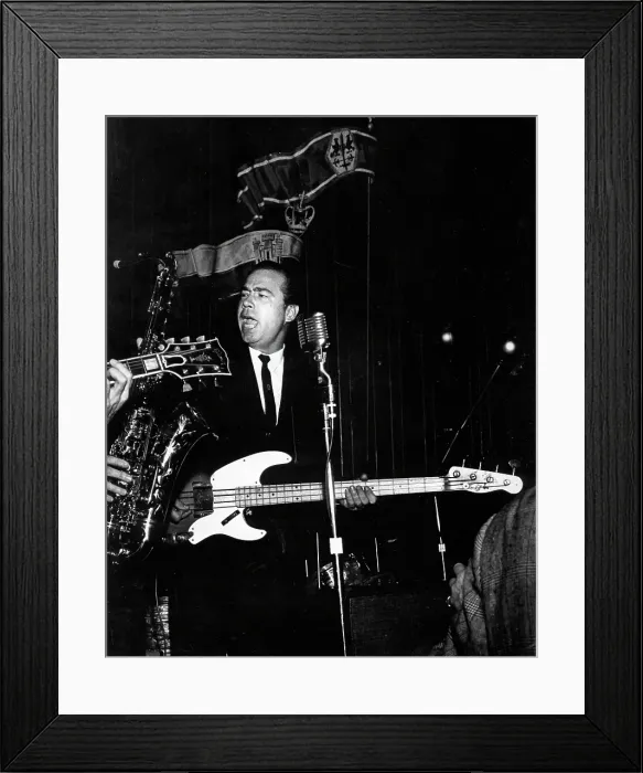 Framed Print : Photo of Black Bill Framed Print : Photo of Black Bill