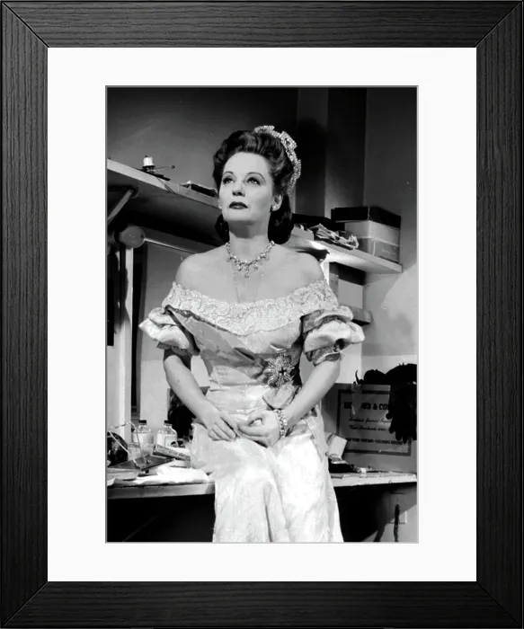 Framed Print : Photo of Tallulah Bankhead Framed Print : Photo of Tallulah Bankhead