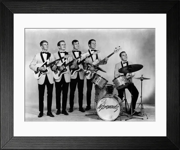 Framed Print : Photo of Astronauts Framed Print : Photo of Astronauts