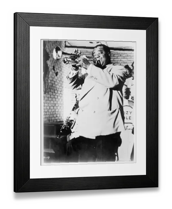 Framed Print : Photo of Louis Armstrong Framed Print : Photo of Louis Armstrong