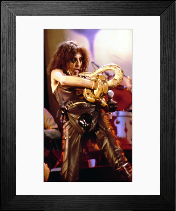 Framed Print : Photo of Alice Cooper Framed Print : Photo of Alice Cooper