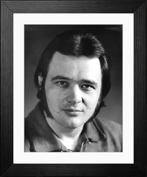 Framed Print : Blood Sweat & Tears Singer Portrait Framed Print : Blood Sweat & Tears Singer Portrait