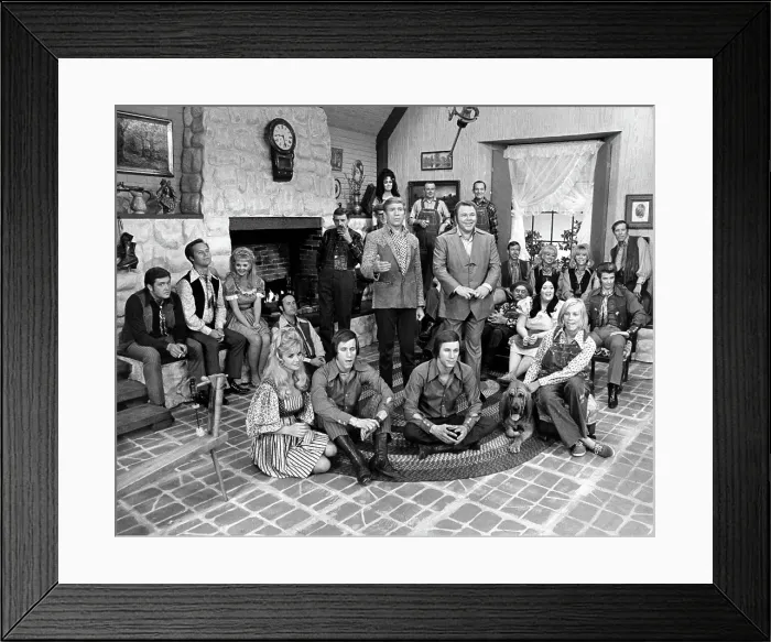 Framed Print : Hee Haw Cast Portrait on Set Framed Print : Hee Haw Cast Portrait on Set