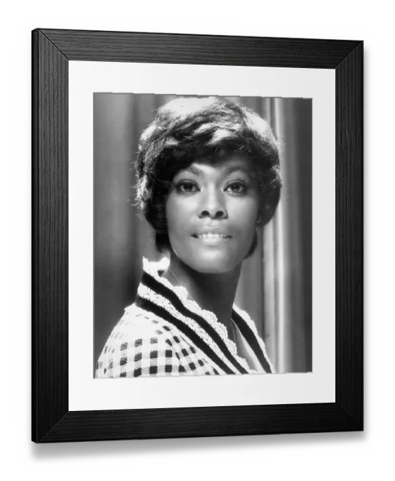 Framed Print : Dionne Warwick Portrait Framed Print : Dionne Warwick Portrait